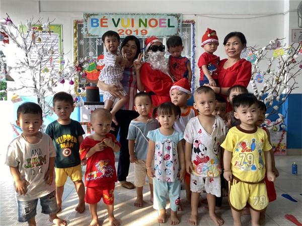 Các bé lớp Cơm thường 1.jpg